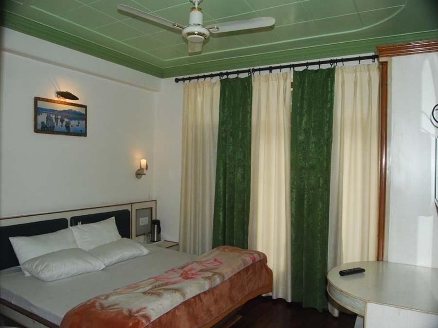 מוסורי Hotel Dream Palace מראה חיצוני תמונה
